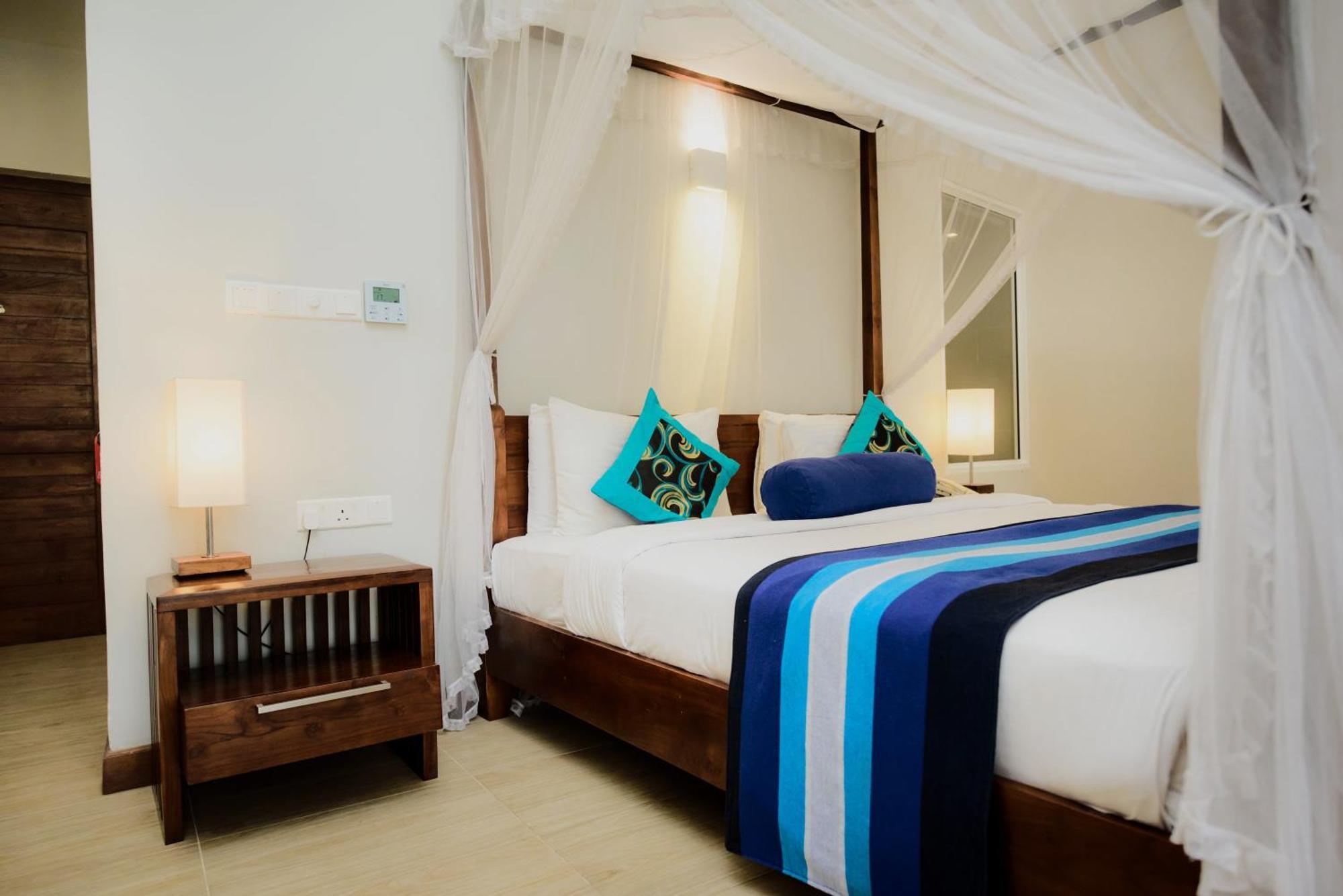 Hotel Refresh Blue Хиккадува Экстерьер фото