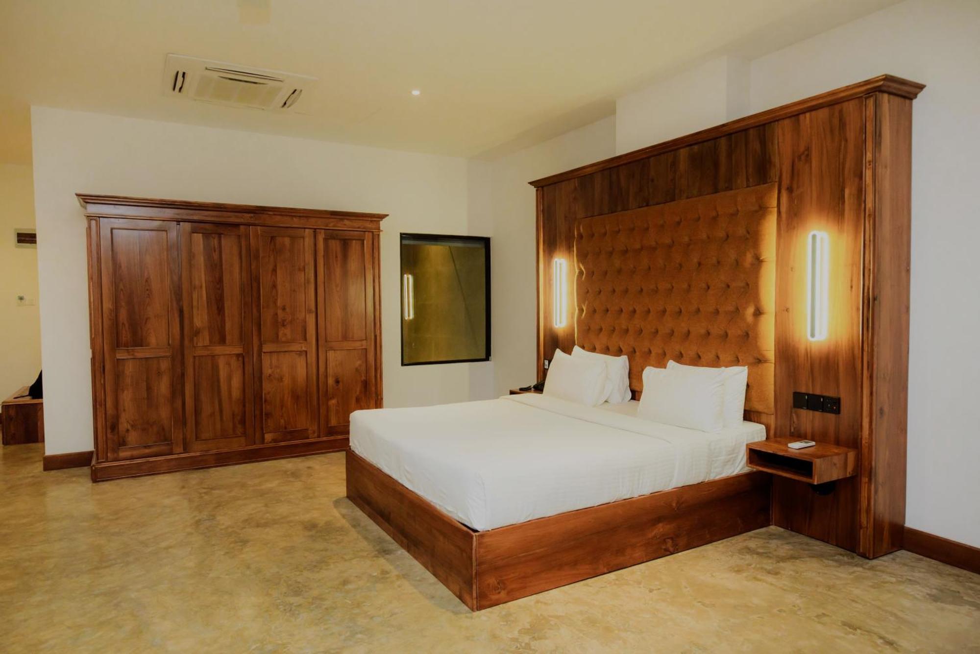 Hotel Refresh Blue Хиккадува Экстерьер фото